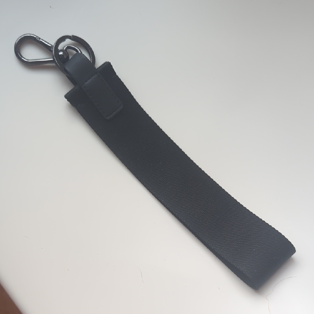 lululemon athletica Black Key Holder - Picture 2 of 3